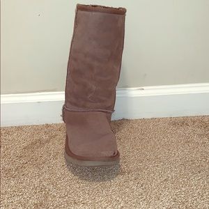 Gray Uggs size women's 6